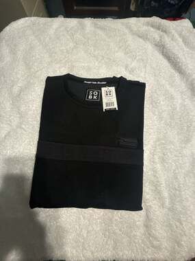SOBK Men's Black Tech Knit Crew Neck T-Shirt with Horizontal Band Detail